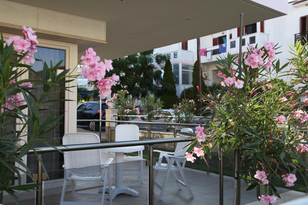 Orchidea Hotel Kallithea  Стая снимка